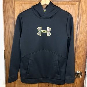 Youth Under Armour Hoodie Black with Camo and Chartreuse Accents Size YXL